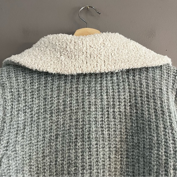 Lucky Brand Cable Knit Cardigan Sweater Wool Blend Chunky V-neck Pockets Gray M - Picture 9 of 16